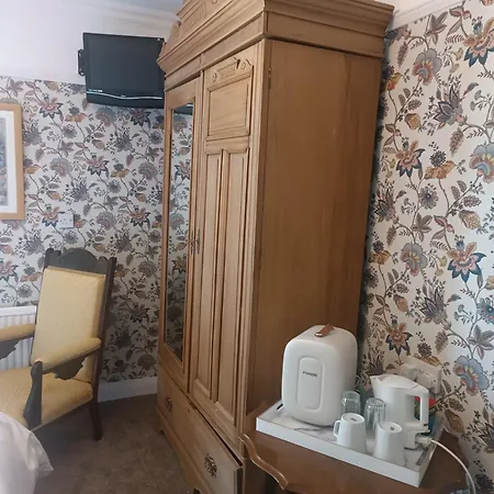 The Outlook Guest house *