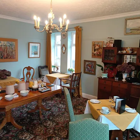 بيت ضيافة The Outlook سكرابورو