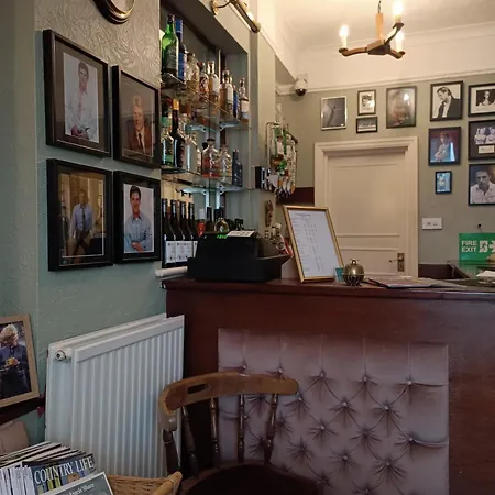 Pensión The Outlook